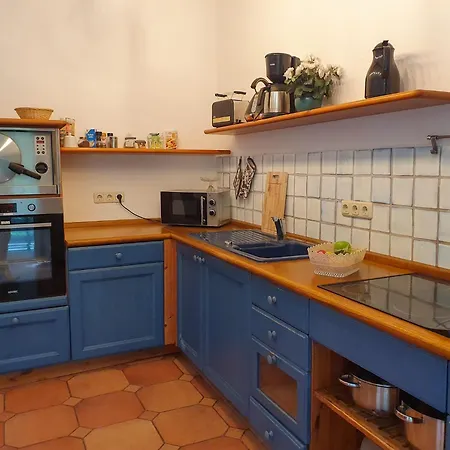 Deutsche Ostseevilla - Grosse Mit Sauna, Spielplatz, Pkw-stellplaetze, Grosser Garten Σπίτι διακοπών Ρόστοκ