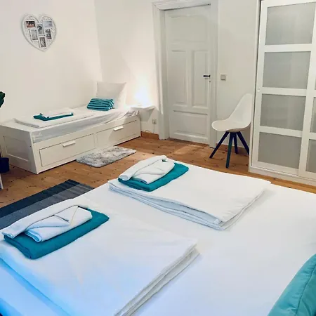 Deutsche Ostseevilla - Grosse Mit Sauna, Spielplatz, Pkw-stellplaetze, Grosser Garten Ρόστοκ