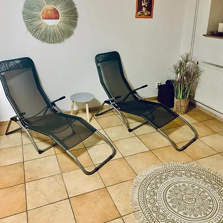 Deutsche Ostseevilla - Grosse Mit Sauna, Spielplatz, Pkw-stellplaetze, Grosser Garten Nyaraló